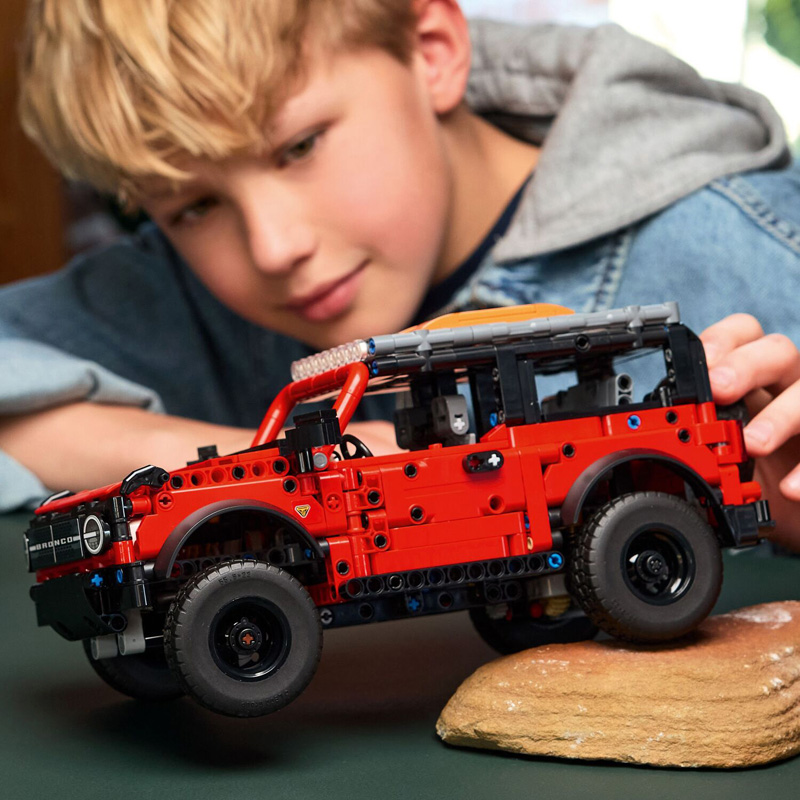 Lego 42213 - Véhicule Ford - Lego Technic